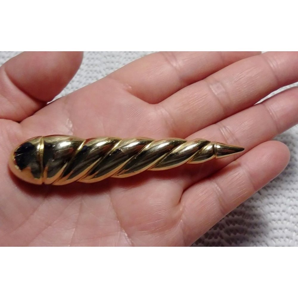 Vintage  M.Jent Goldtone Turritella Mollusk Shell Brooch Pin